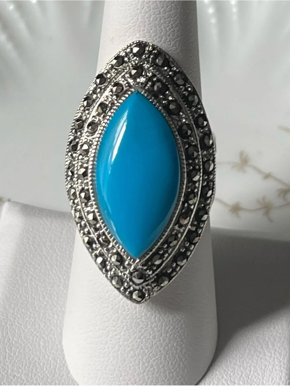 Vtg .925 SS Turquoise Marcacite Very Large Statement Cocktail ring sz 7.5 /10.2g